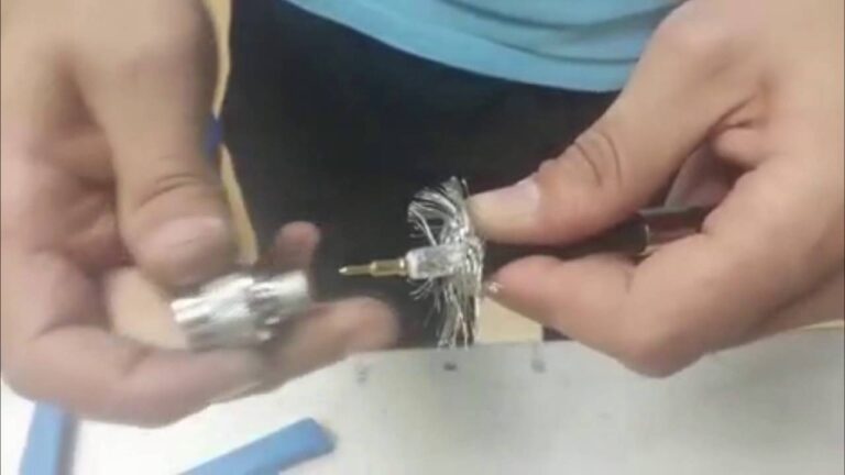 Cómo montar un conector N de forma sencilla