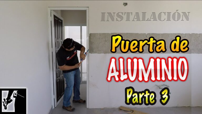 Gu&iacute;a r&aacute;pida para montar una puerta de aluminio